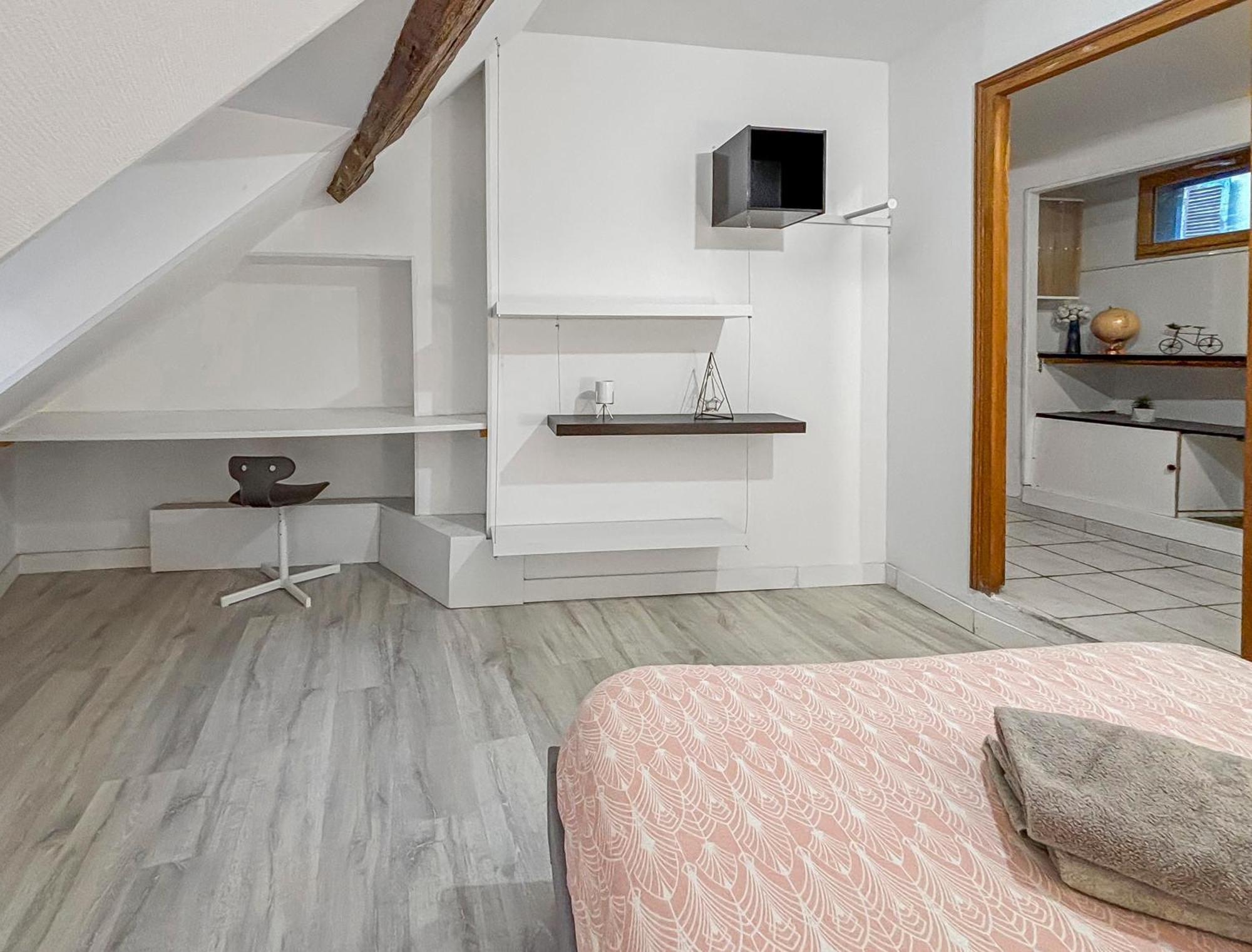 Spacieux & Lumineux Avec Smart Tv Et Wi-Fi Rapide Troyes Exterior foto